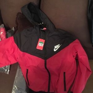 Nike windbreaker